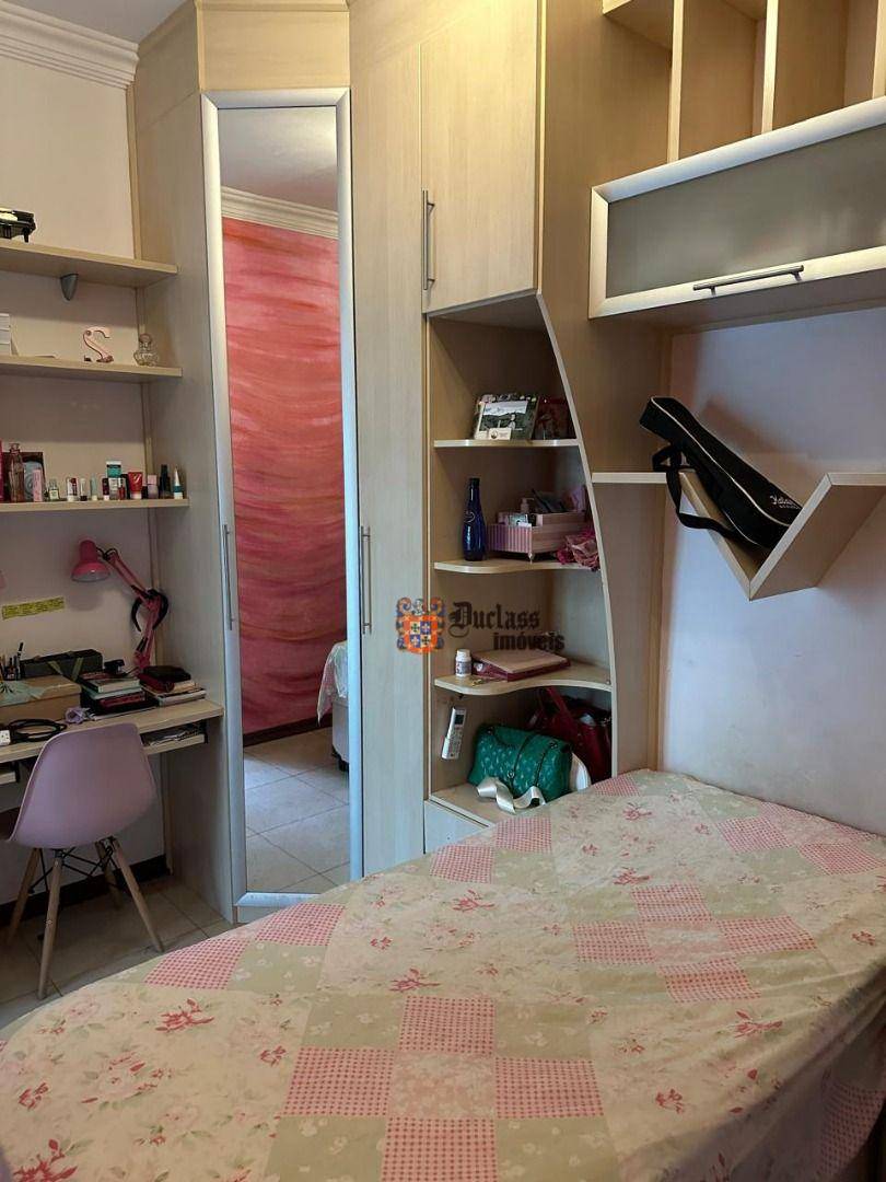 Sobrado à venda com 3 quartos, 195m² - Foto 17