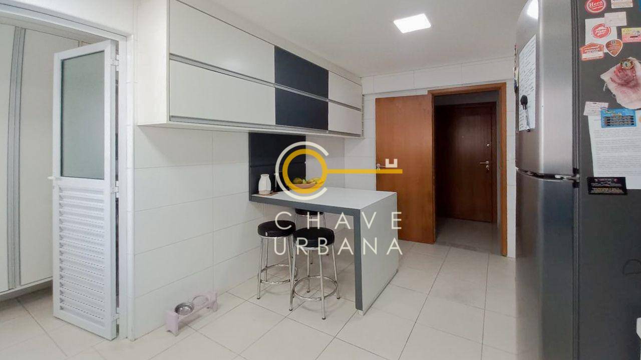 Apartamento à venda com 3 quartos, 126m² - Foto 12