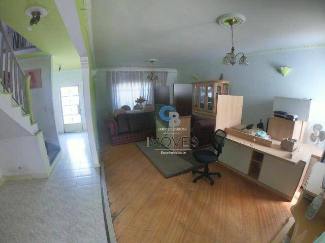 Sobrado à venda com 3 quartos, 320m² - Foto 3