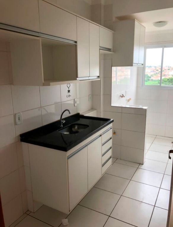 Apartamento à venda com 2 quartos, 60m² - Foto 11