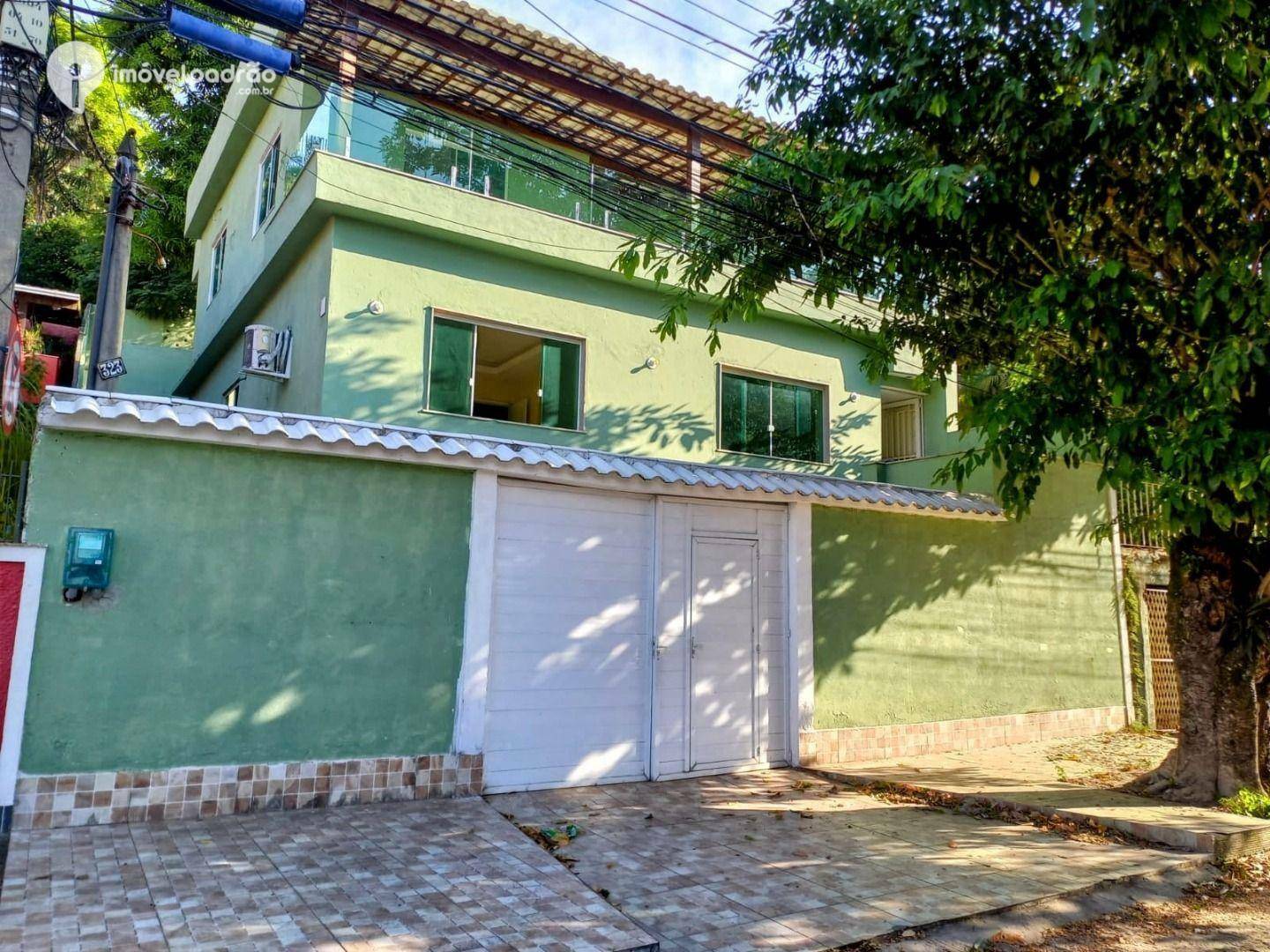 Casa à venda com 4 quartos, 300M2 - Foto 1