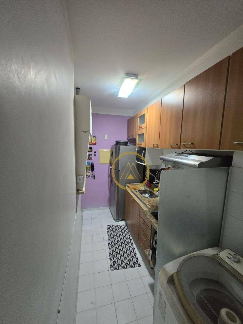 Apartamento à venda com 2 quartos, 65m² - Foto 7