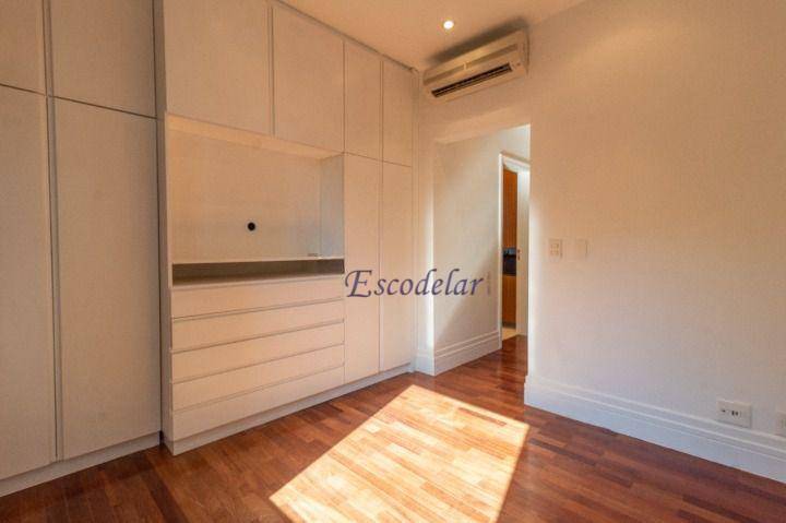 Apartamento para alugar com 4 quartos, 354m² - Foto 57