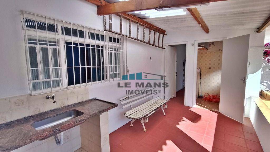 Casa à venda com 2 quartos, 194m² - Foto 7