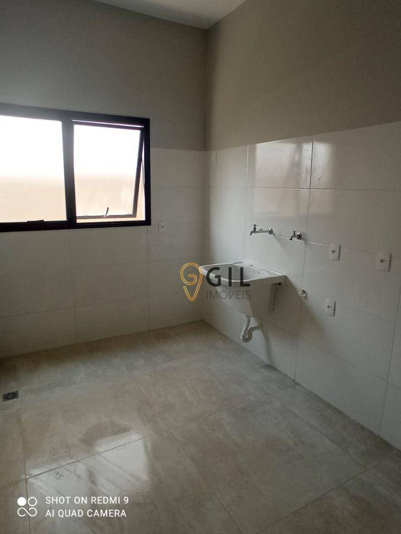 Casa de Condomínio à venda com 3 quartos, 204m² - Foto 15