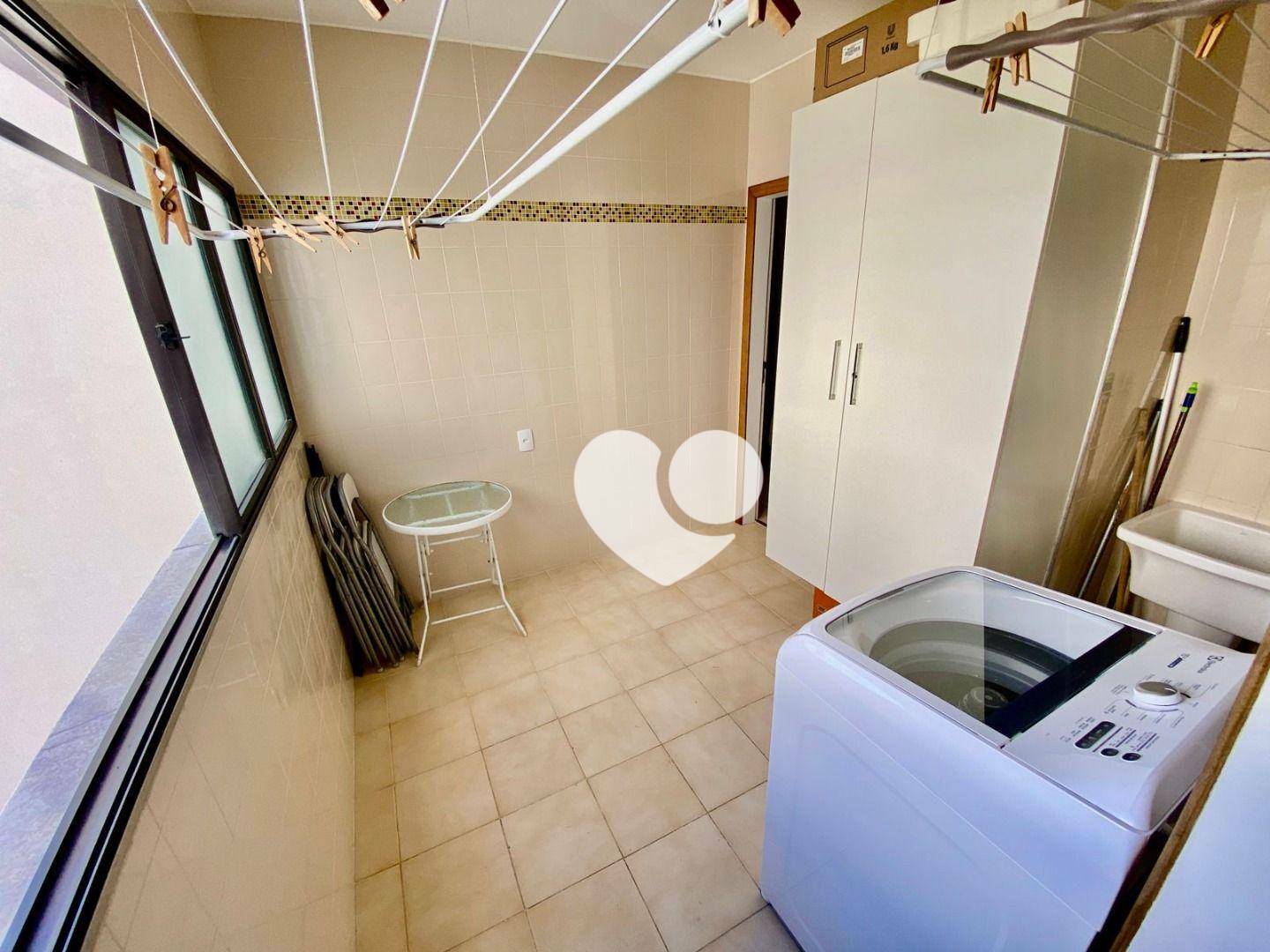 Apartamento à venda com 3 quartos, 130m² - Foto 24