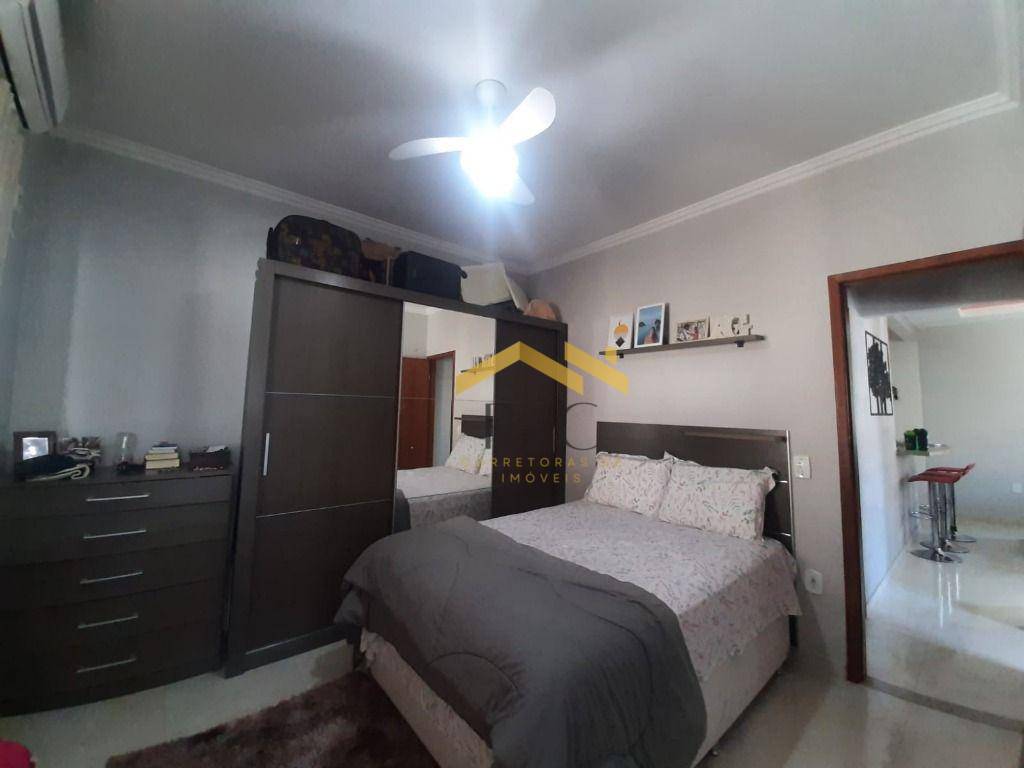 Apartamento à venda com 2 quartos, 65m² - Foto 19