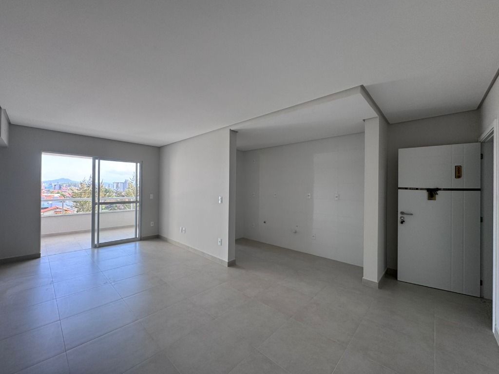 Apartamento à venda com 2 quartos, 74m² - Foto 4