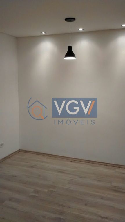 Apartamento à venda com 2 quartos, 60m² - Foto 8