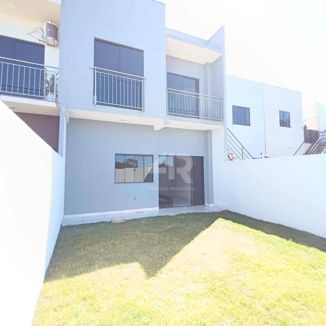 Casa à venda com 5 quartos, 200m² - Foto 22