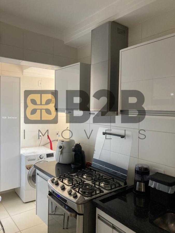 Apartamento à venda com 2 quartos, 88m² - Foto 4