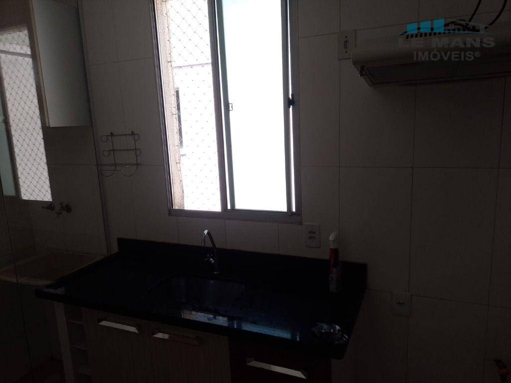 Apartamento à venda com 2 quartos, 46m² - Foto 14