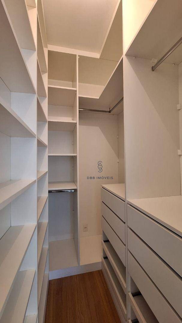 Apartamento para alugar com 3 quartos, 115m² - Foto 21