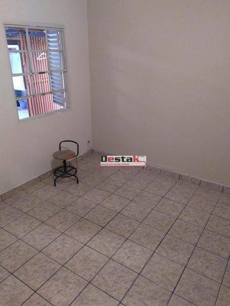 Sobrado à venda com 4 quartos, 269m² - Foto 2