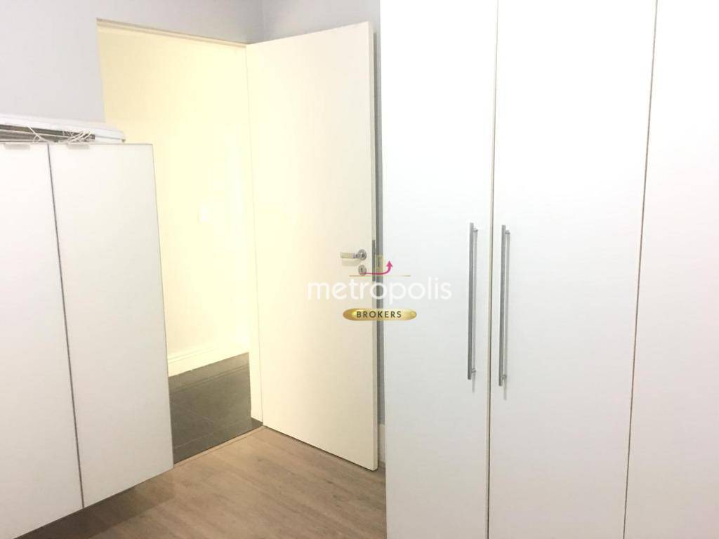 Apartamento à venda com 4 quartos, 156m² - Foto 17