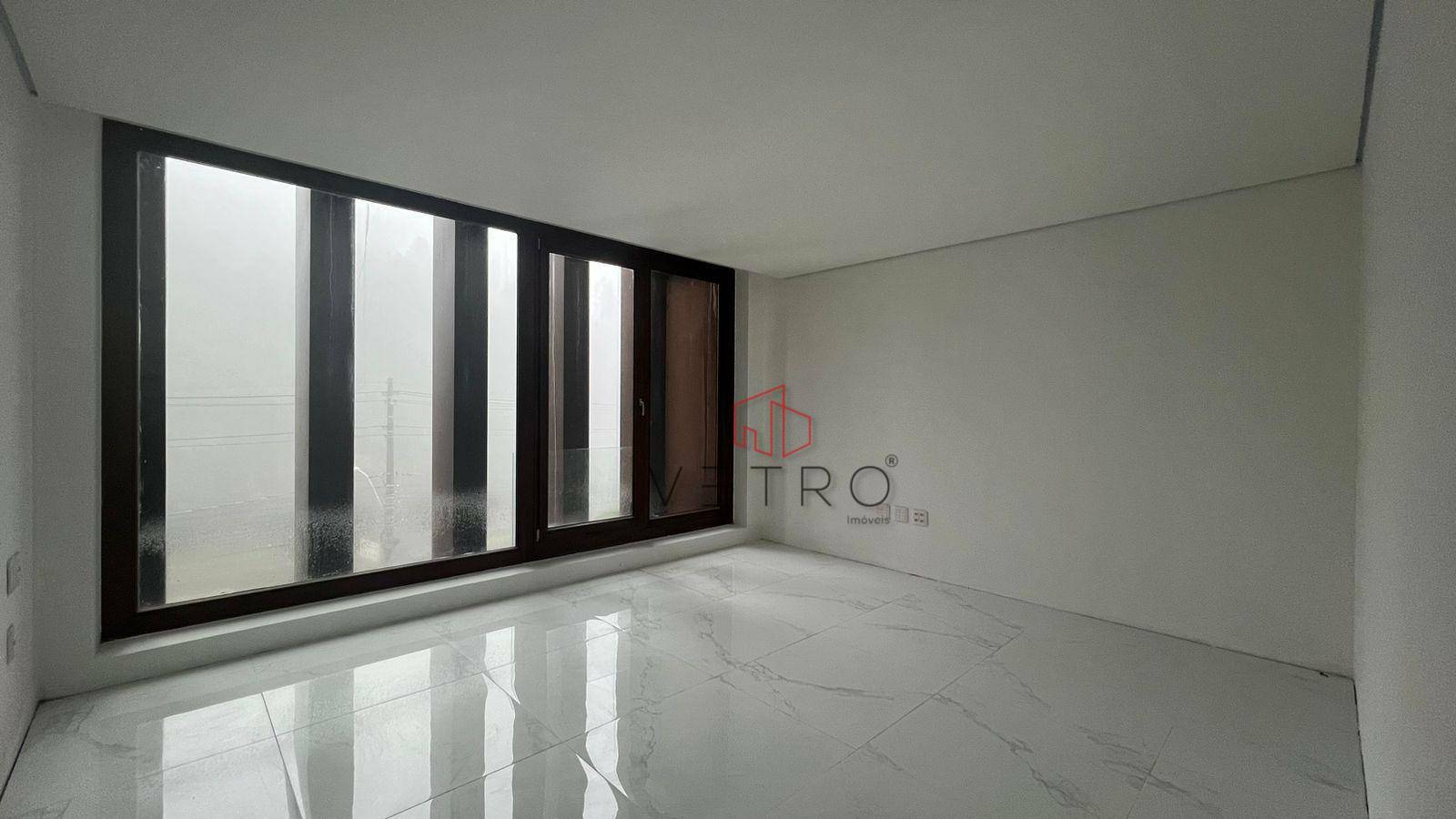 Apartamento à venda com 2 quartos, 140m² - Foto 4