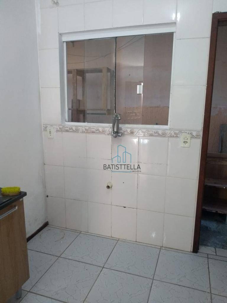 Apartamento à venda com 2 quartos, 40m² - Foto 9