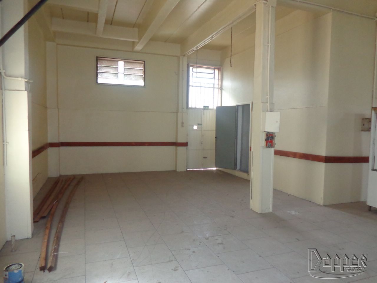 Prédio Inteiro para alugar, 700m² - Foto 1