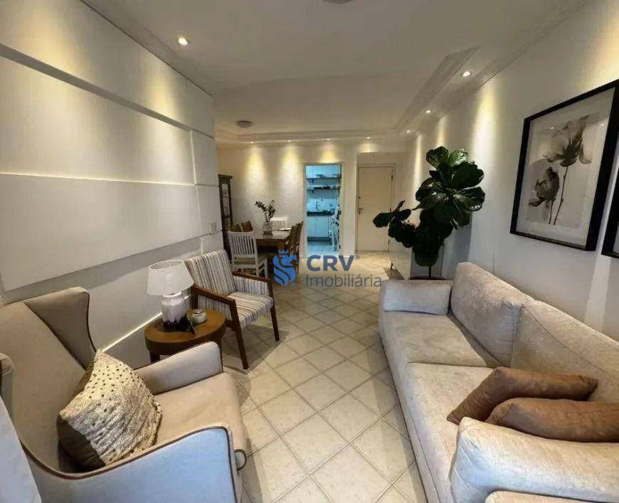 Apartamento à venda com 3 quartos, 96m² - Foto 2