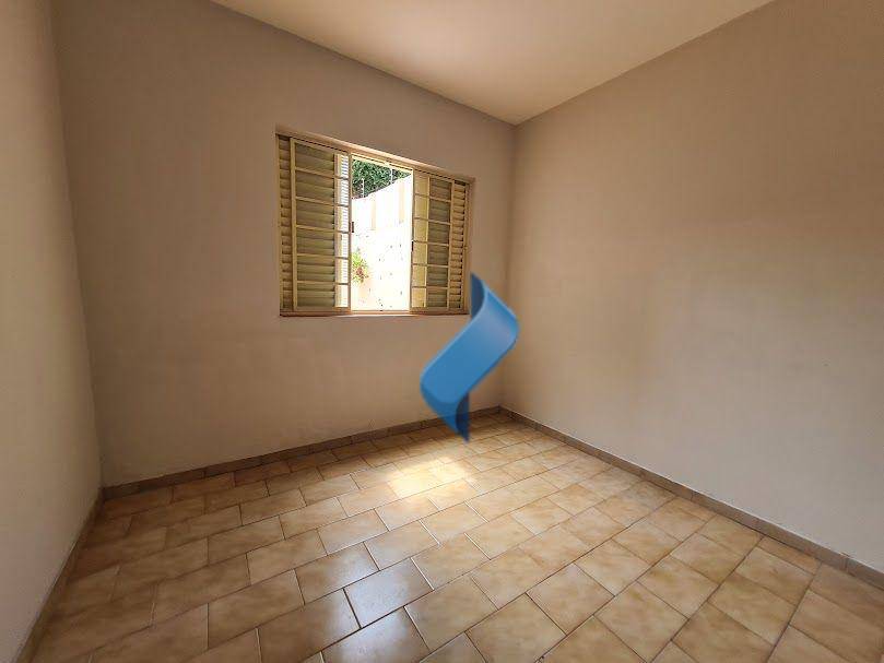 Casa à venda e aluguel com 3 quartos, 139m² - Foto 25