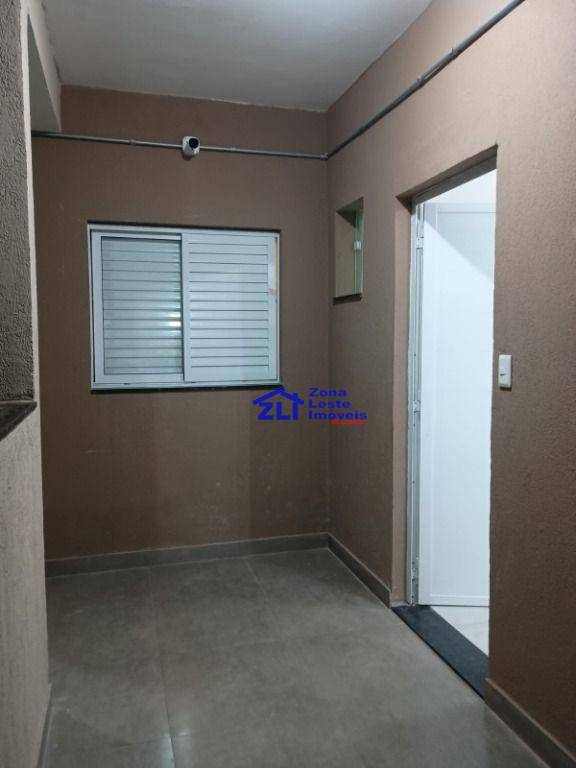 Apartamento à venda com 3 quartos, 70m² - Foto 18