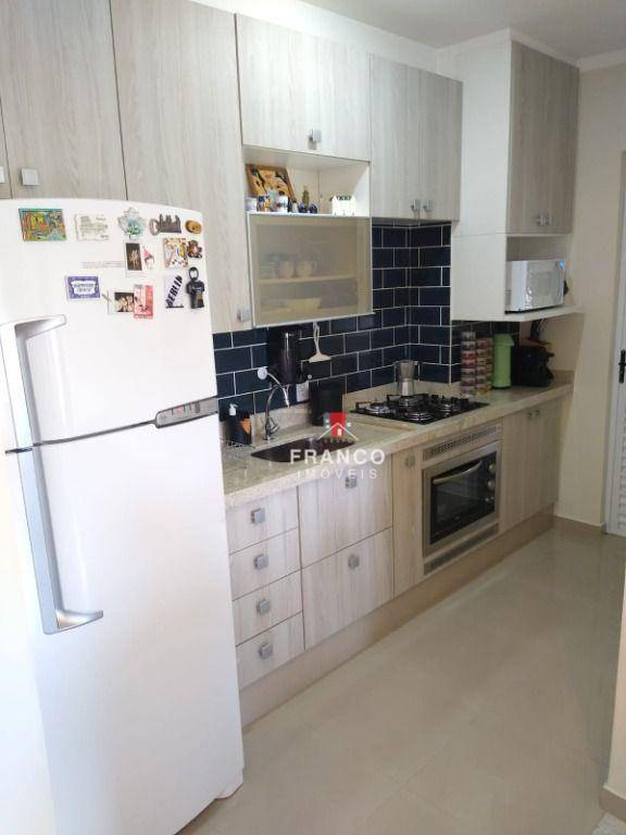 Apartamento à venda com 2 quartos, 52m² - Foto 5