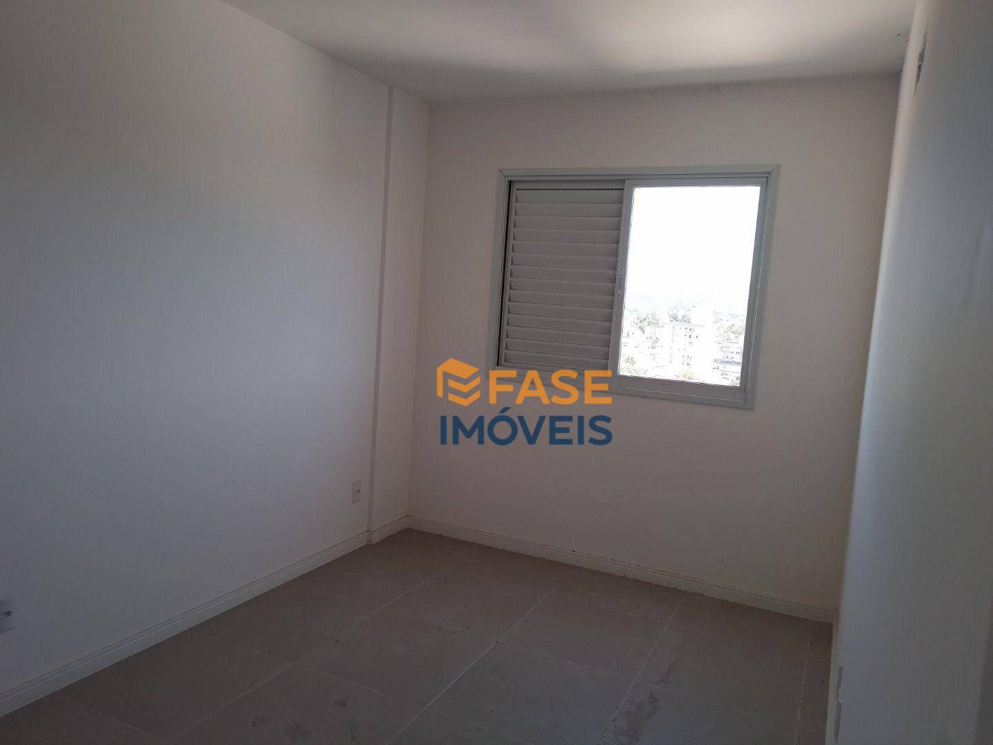 Apartamento à venda com 2 quartos, 57m² - Foto 11