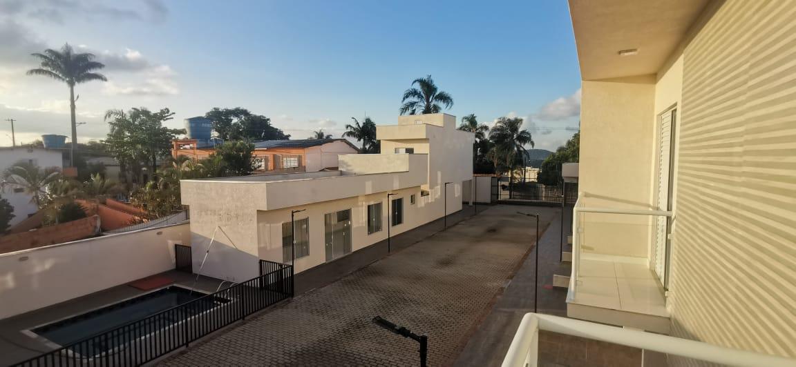 Casa à venda com 2 quartos, 69m² - Foto 44