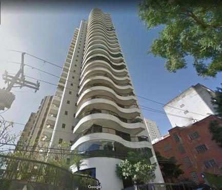 Apartamento à venda com 4 quartos, 238m² - Foto 1