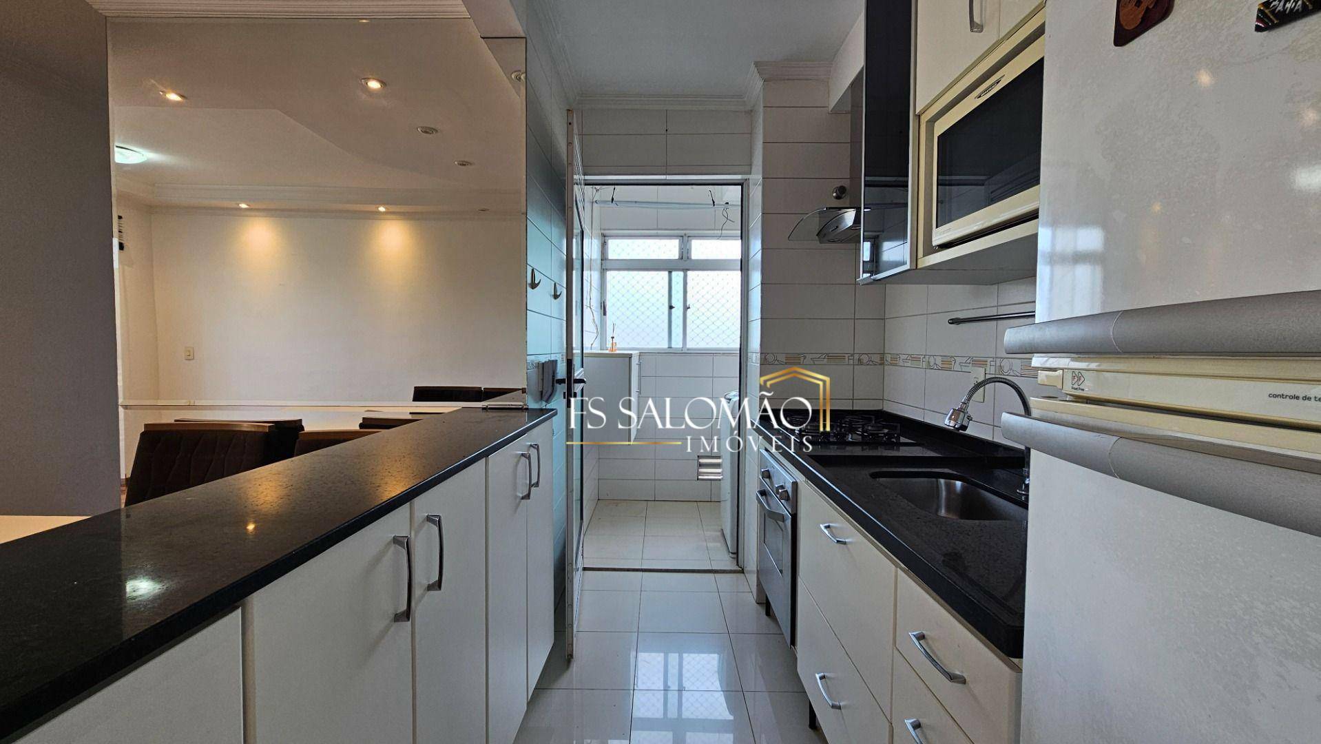 Apartamento para alugar com 2 quartos, 50m² - Foto 14
