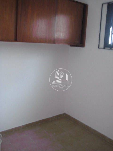 Apartamento à venda com 4 quartos, 208m² - Foto 44