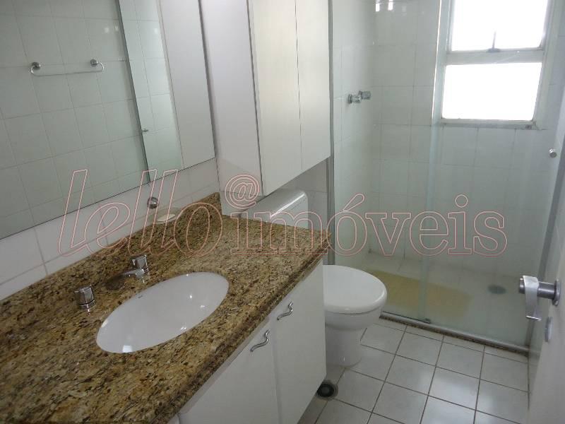 Apartamento para alugar com 2 quartos, 65m² - Foto 11