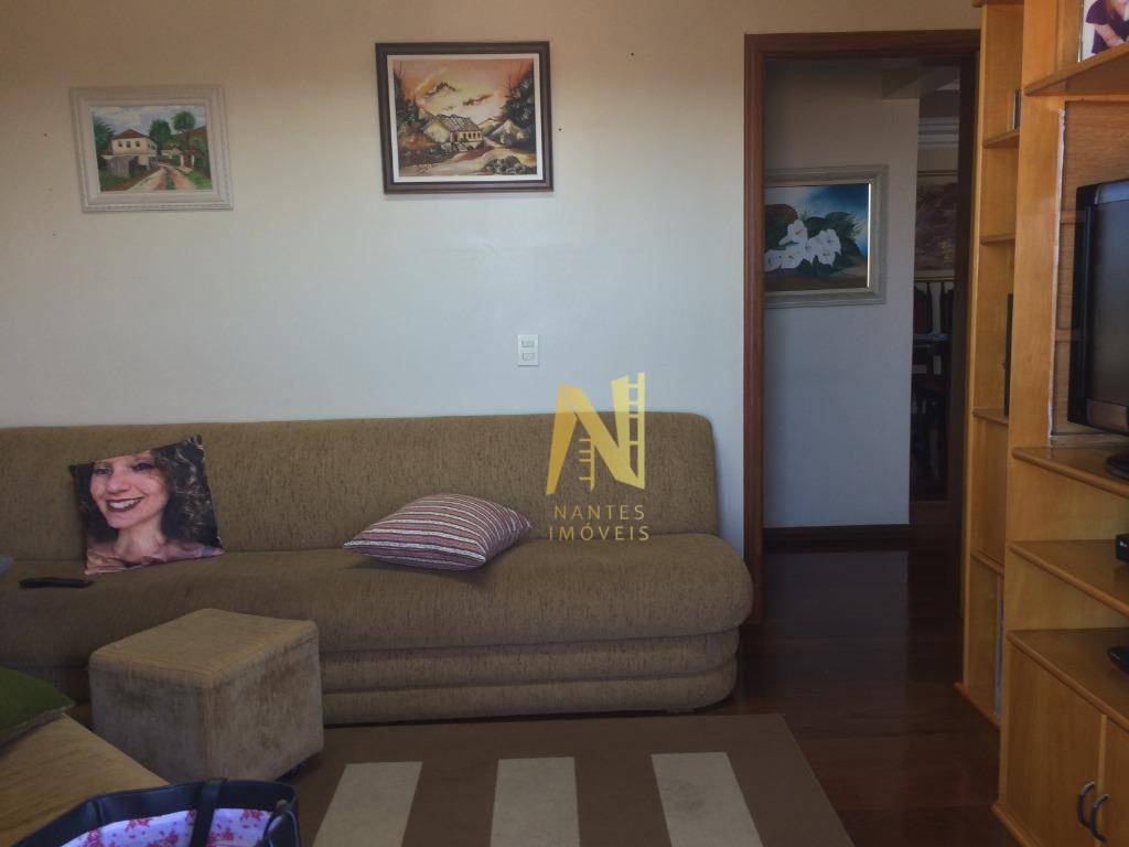 Apartamento à venda com 4 quartos, 250m² - Foto 22