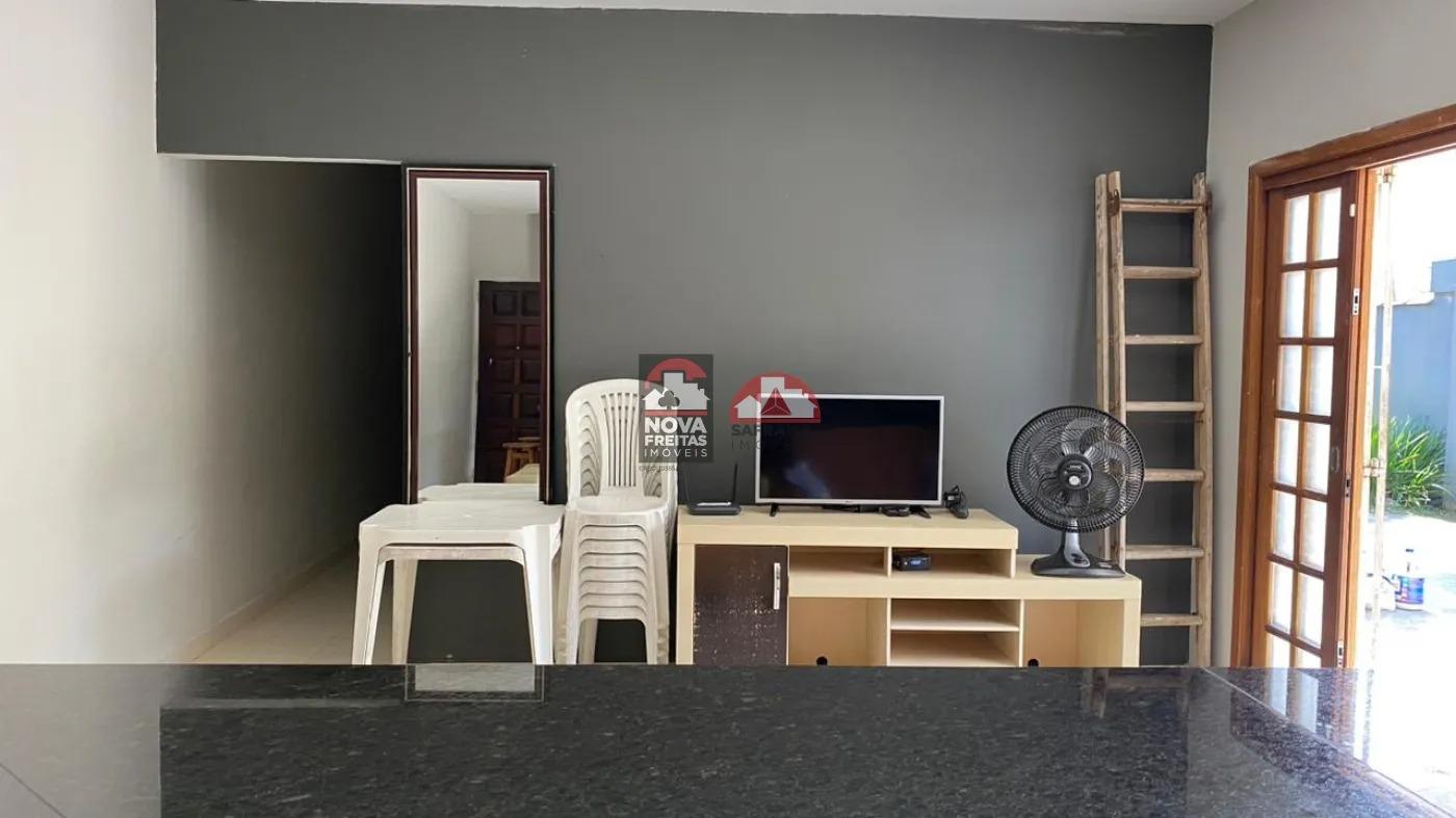 Casa à venda com 3 quartos, 111m² - Foto 3