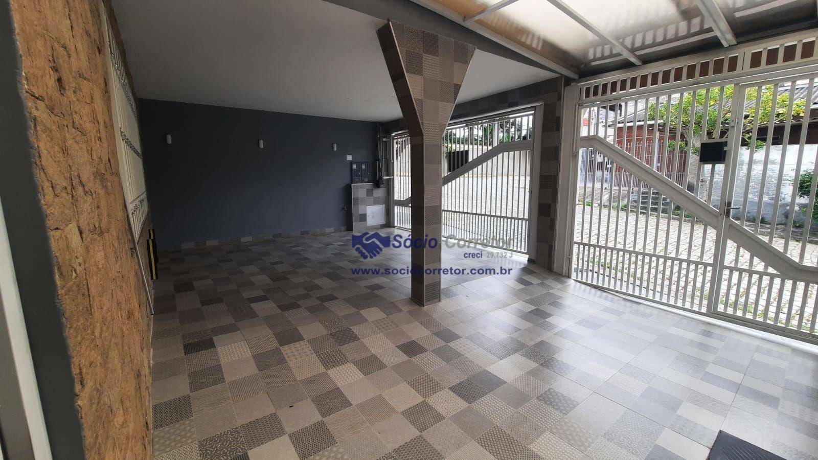 Casa à venda com 2 quartos, 191m² - Foto 2