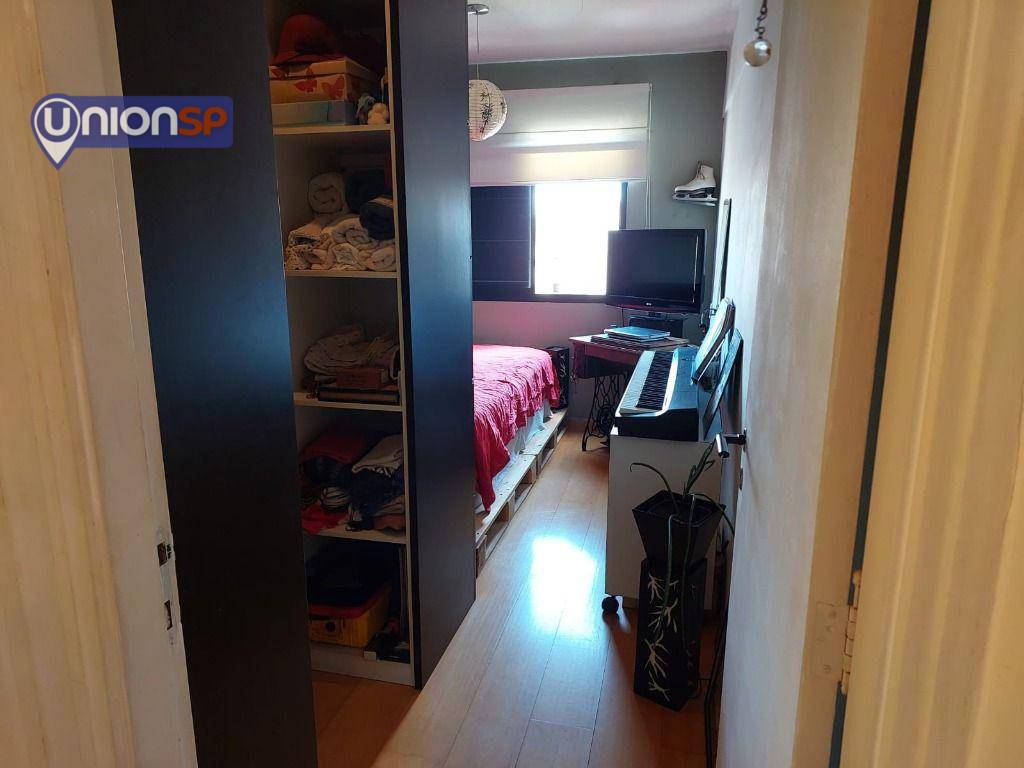 Apartamento à venda com 1 quarto, 45m² - Foto 8