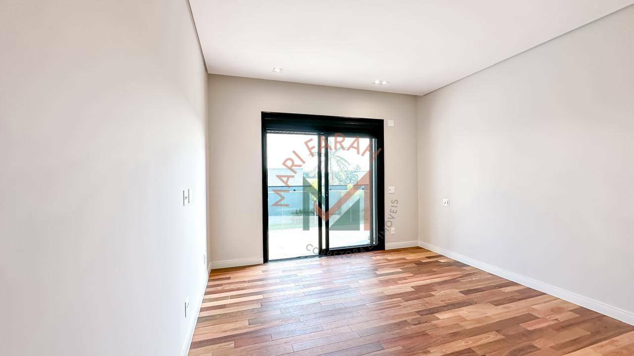Casa de Condomínio à venda com 4 quartos, 566m² - Foto 34