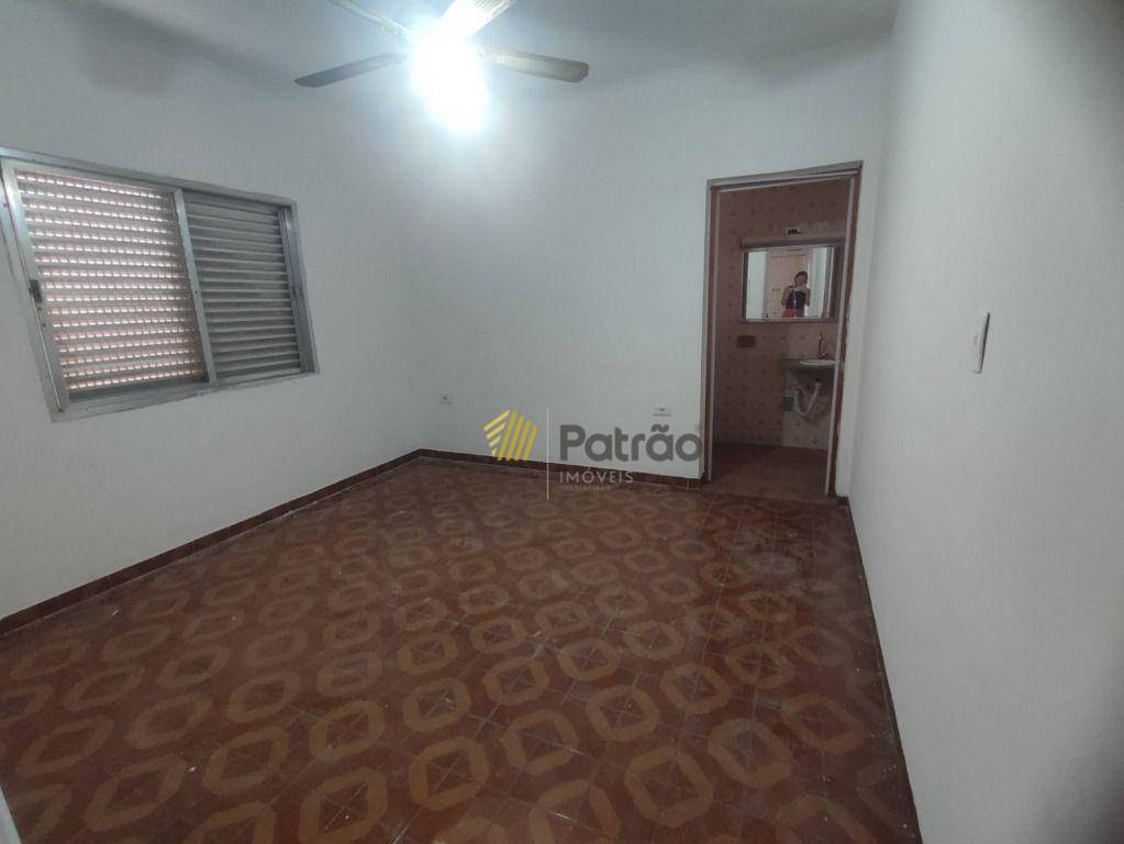 Sobrado para alugar com 4 quartos, 236m² - Foto 2