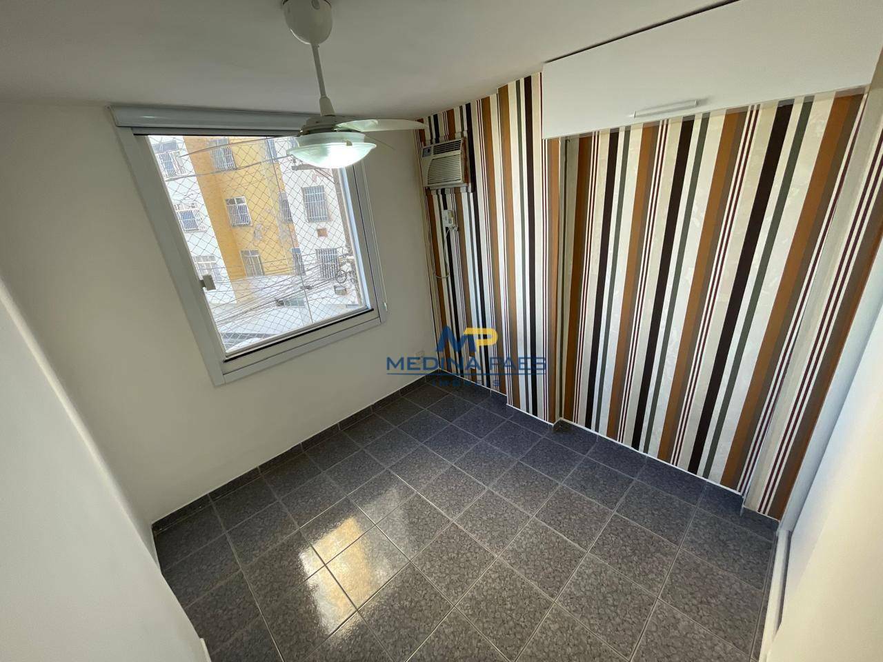 Apartamento à venda com 2 quartos, 59m² - Foto 13