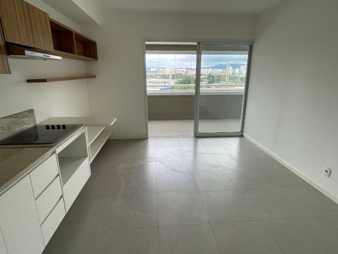 Apartamento à venda com 2 quartos, 67m² - Foto 5