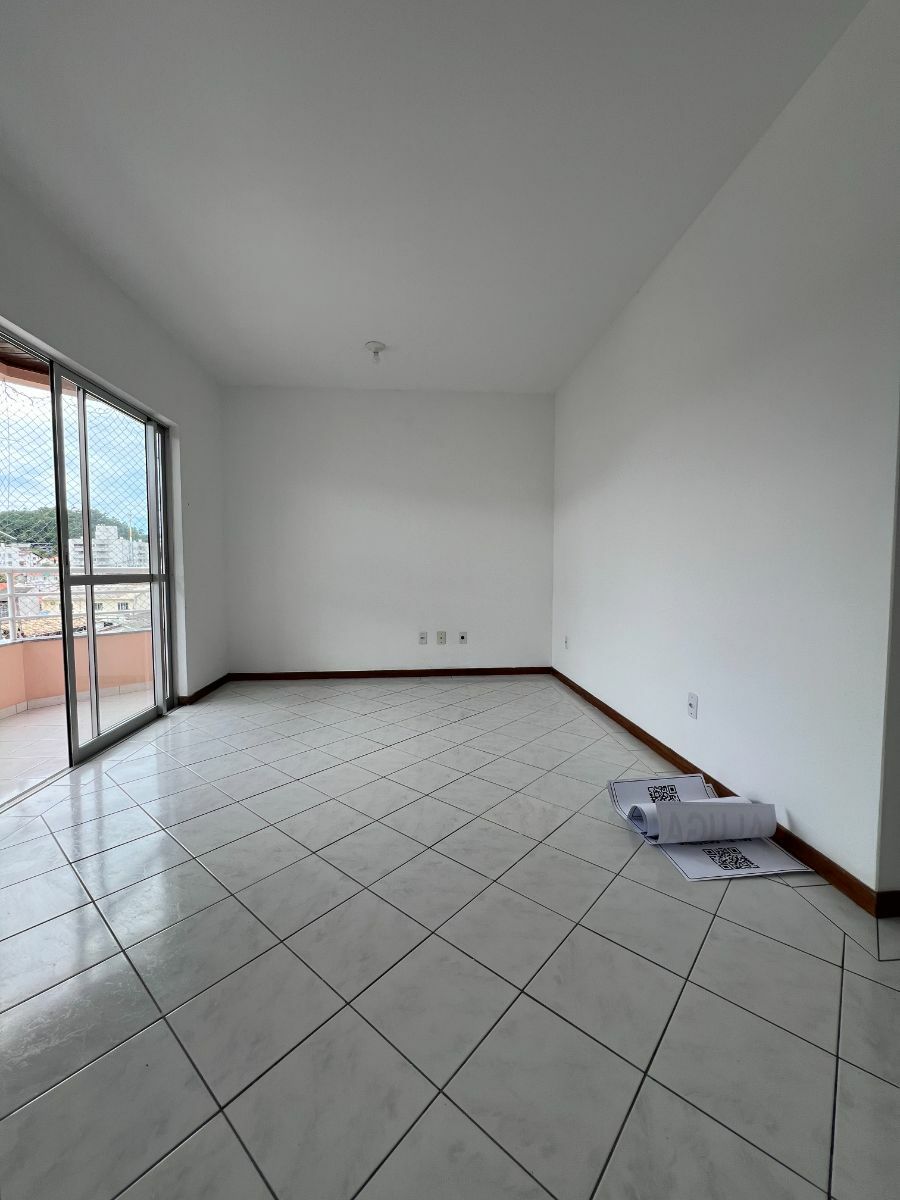 Apartamento à venda e aluguel com 2 quartos, 61m² - Foto 6