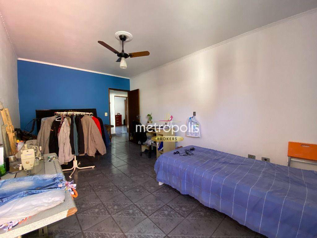 Sobrado à venda com 6 quartos, 270m² - Foto 26