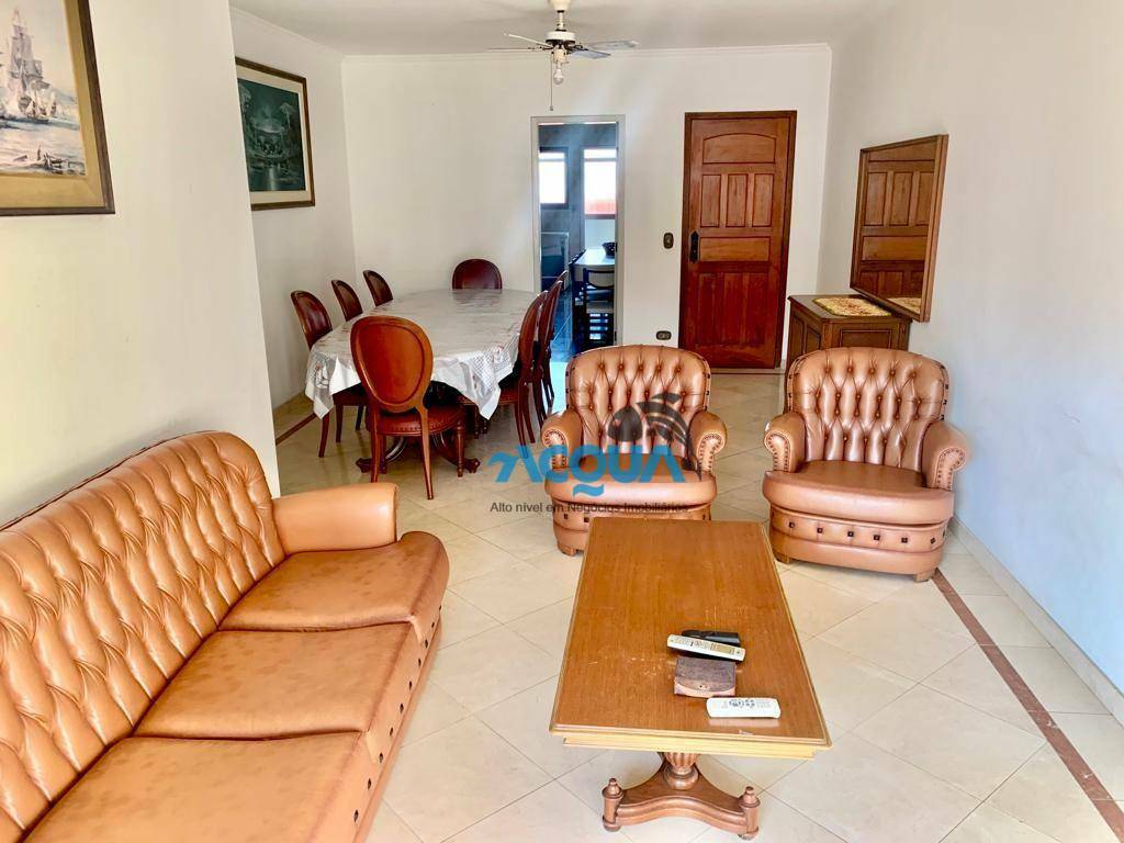 Apartamento à venda com 6 quartos, 150m² - Foto 1