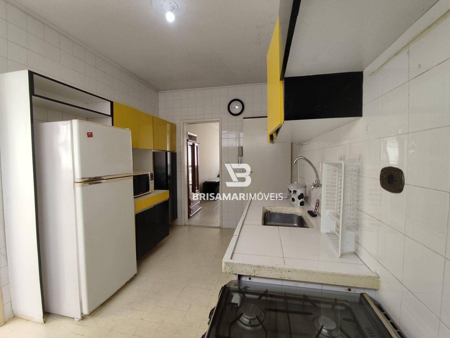 Apartamento para alugar com 3 quartos, 120m² - Foto 28