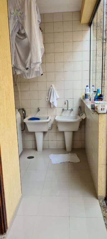 Sobrado à venda com 4 quartos, 200m² - Foto 10