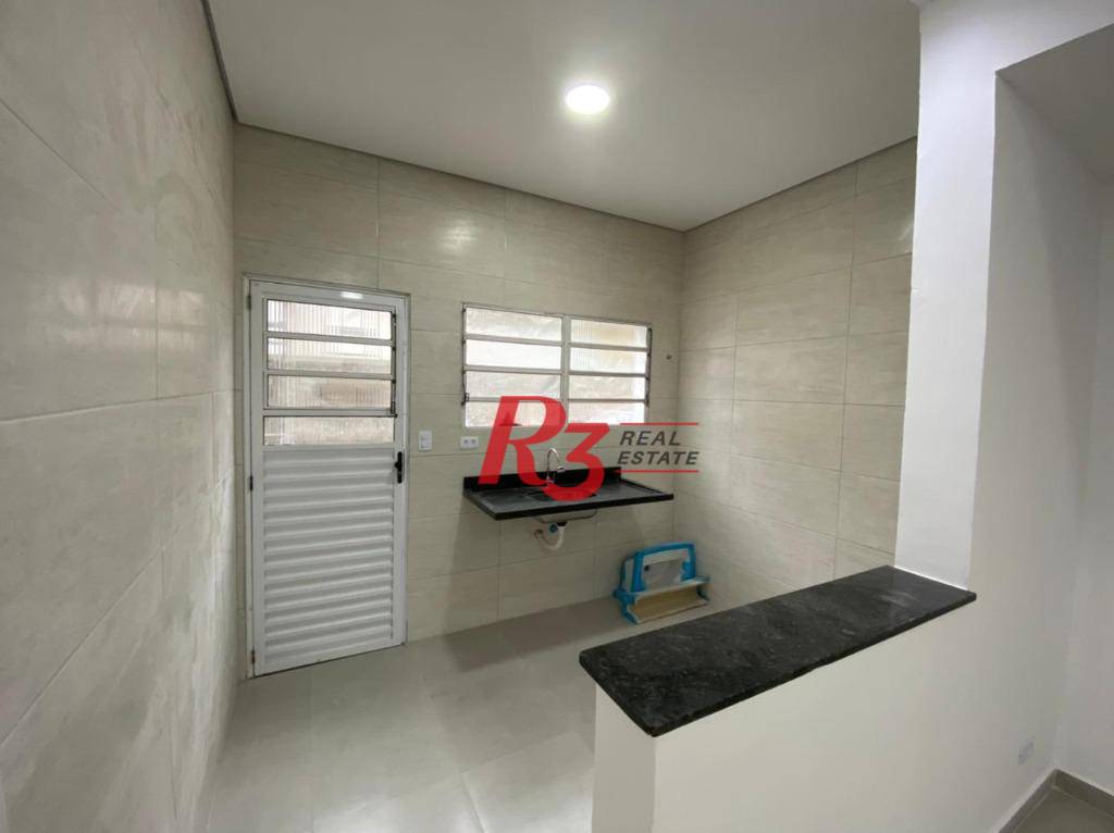 Casa à venda com 2 quartos, 49m² - Foto 2