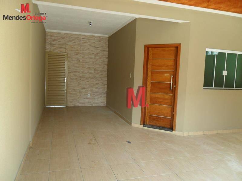 Casa à venda com 3 quartos, 197m² - Foto 3