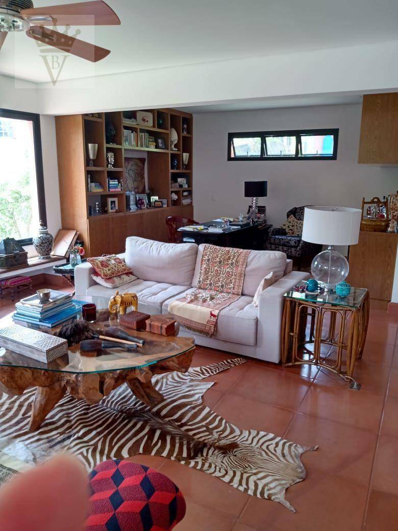 Sobrado à venda com 5 quartos, 540m² - Foto 8