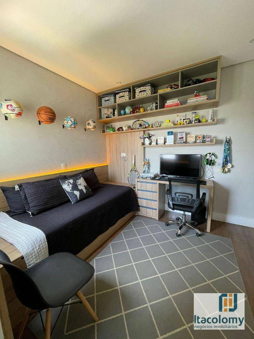 Apartamento à venda com 3 quartos, 202m² - Foto 11