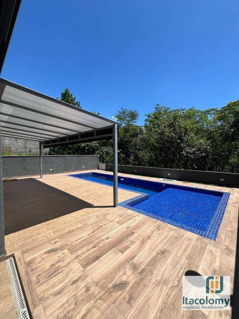 Casa de Condomínio à venda com 3 quartos, 254m² - Foto 17